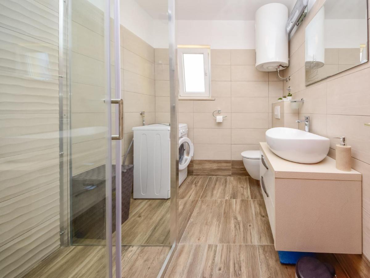 Holiday Home Lolita By Interhome Račišće Eksteriør bilde